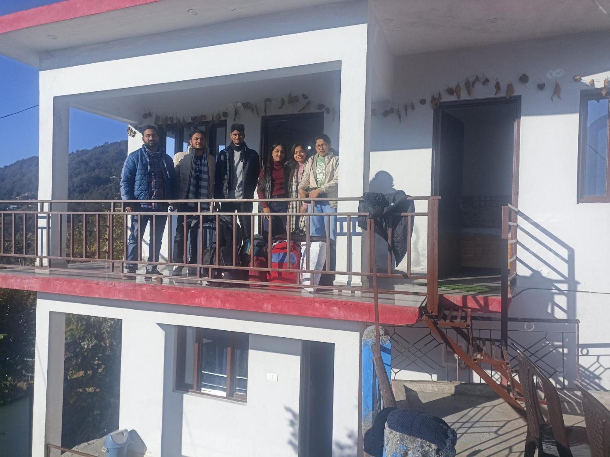 Mayur Homestay Ukhimath Bagian luar foto