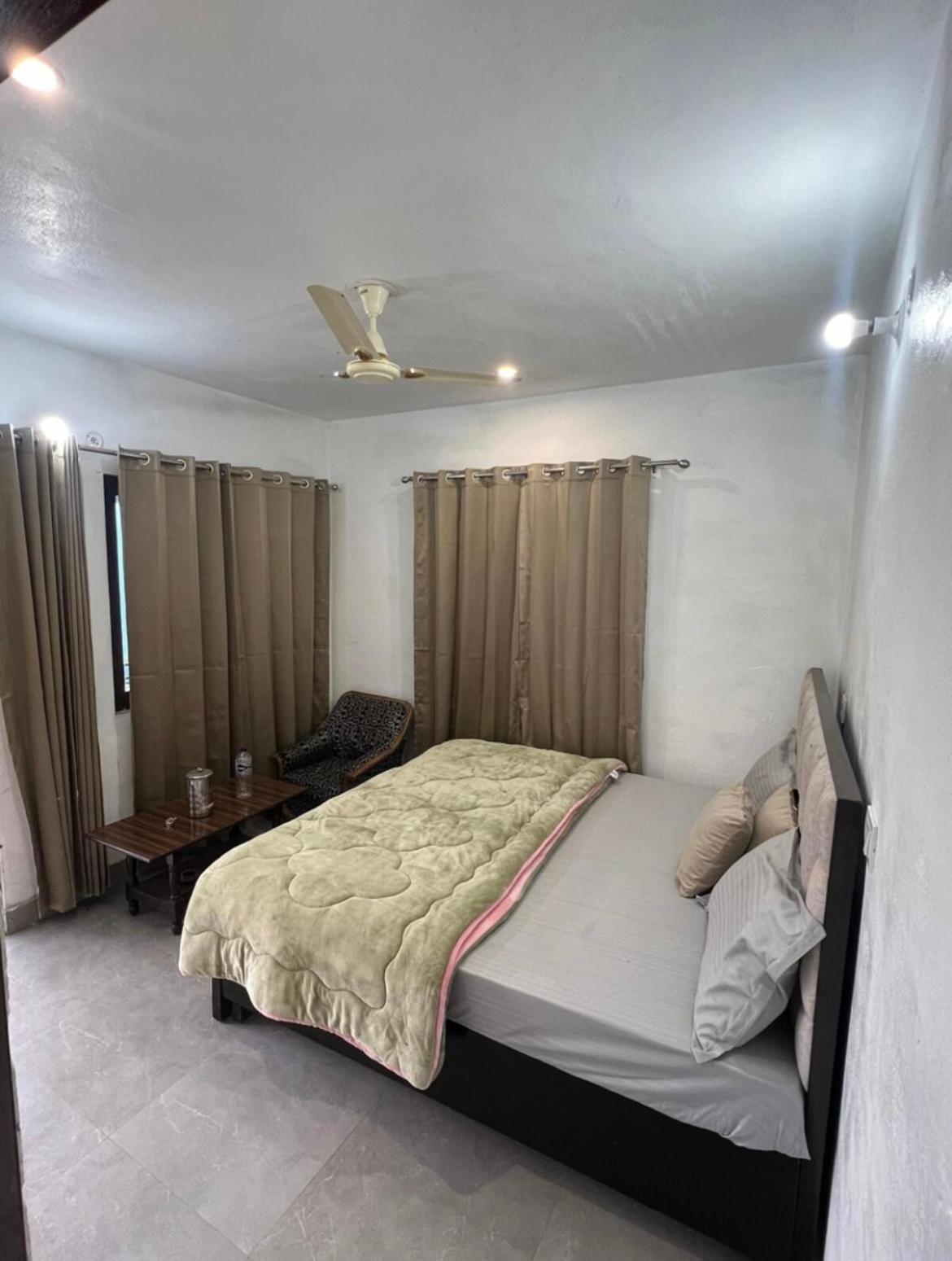 Mayur Homestay Ukhimath Bagian luar foto