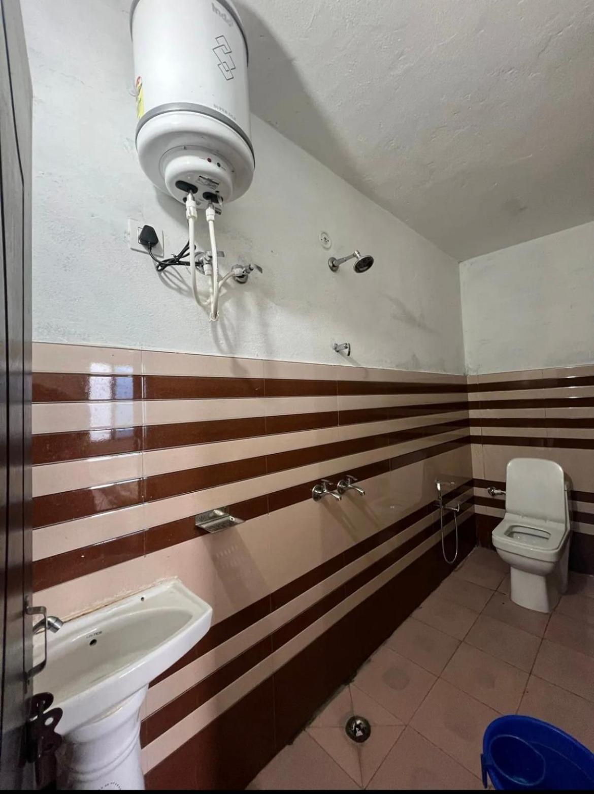 Mayur Homestay Ukhimath Bagian luar foto