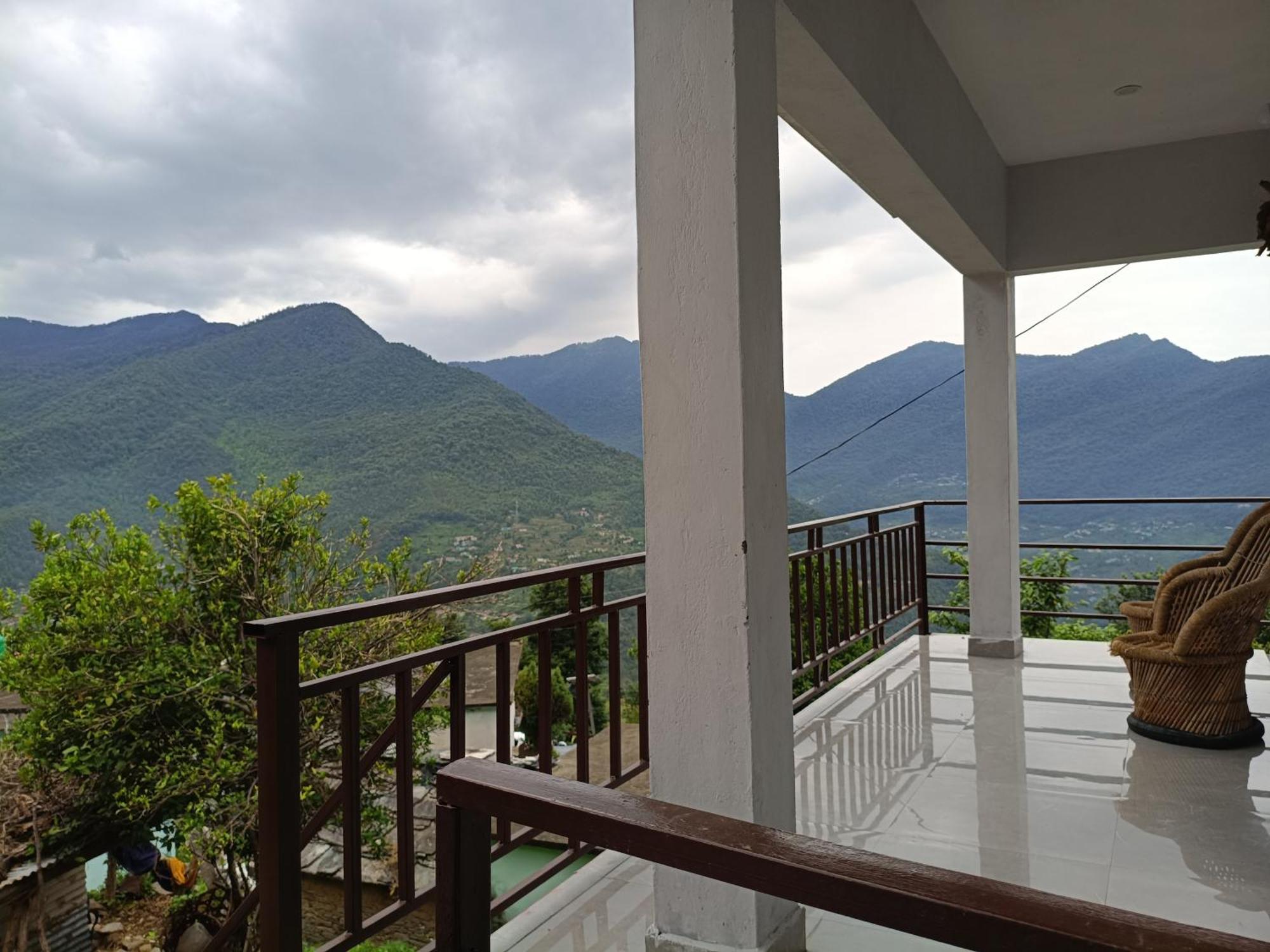 Mayur Homestay Ukhimath Bagian luar foto