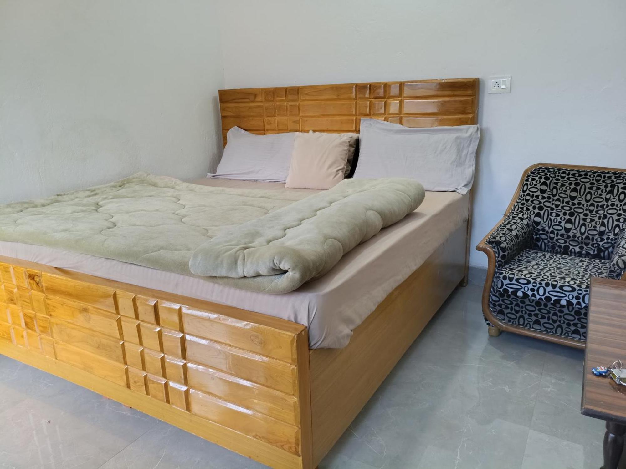 Mayur Homestay Ukhimath Bagian luar foto